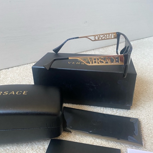 SOLD **BRAND NEW VERSACE EYEGLASSES** - Picture 9 of 13